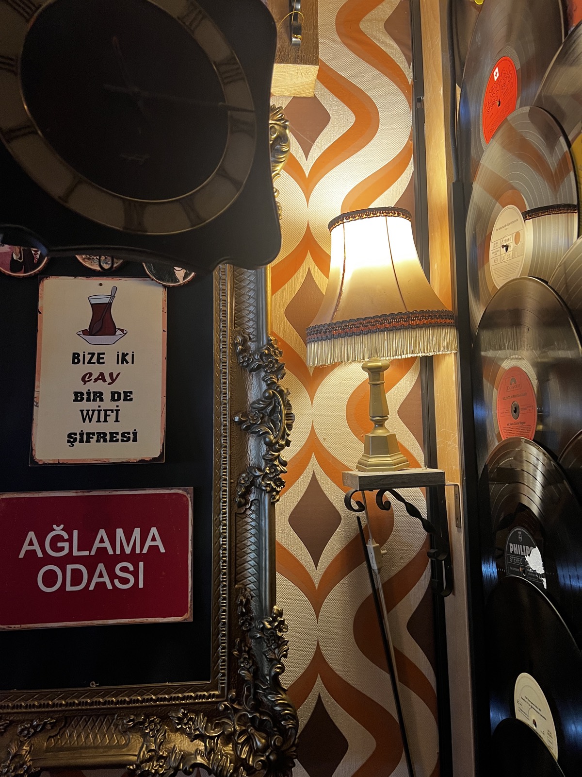 Ağlama Odası — Details im Innenraum